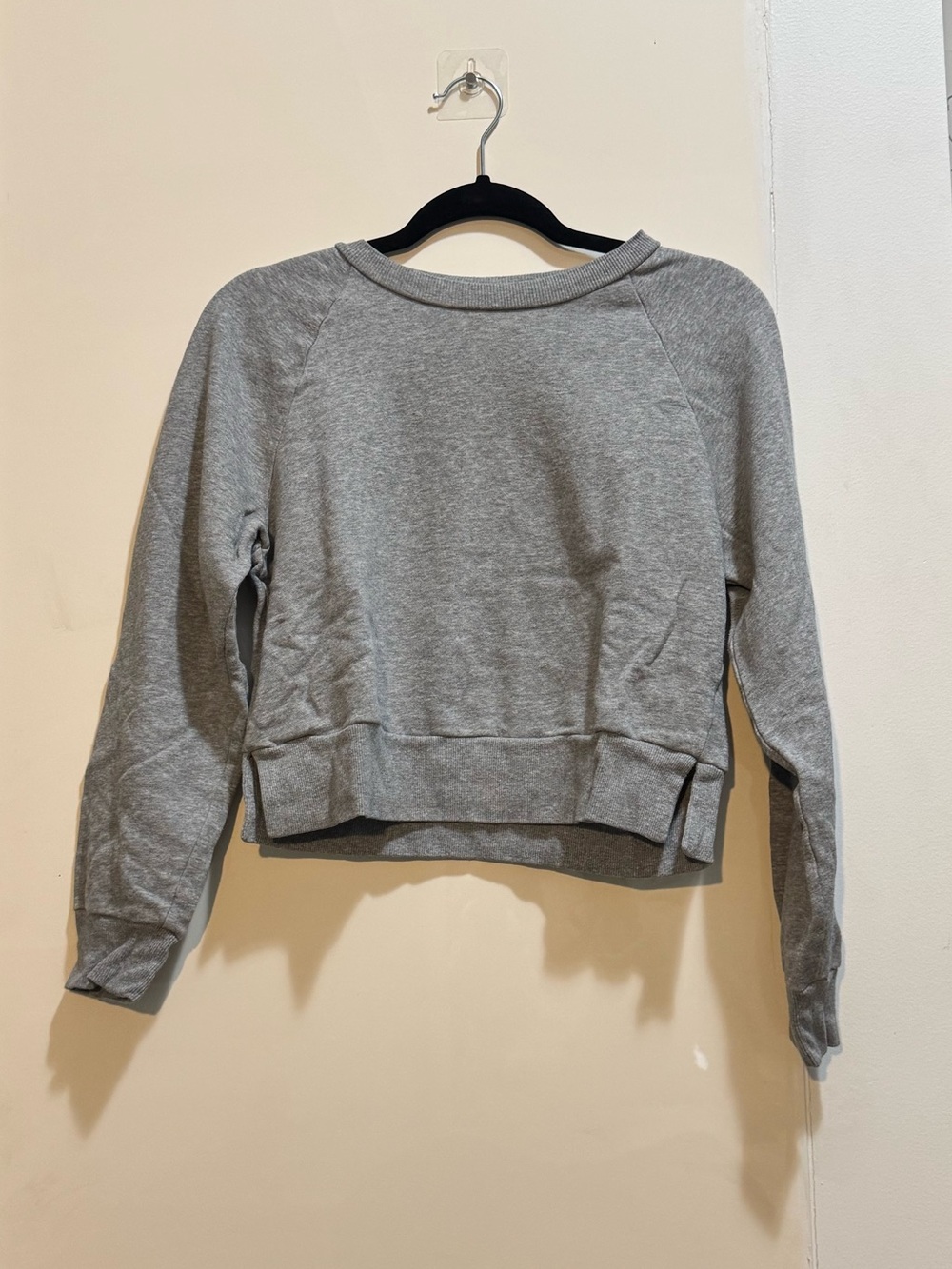 Women's Gray Cropped Crewneck Sweatshirt